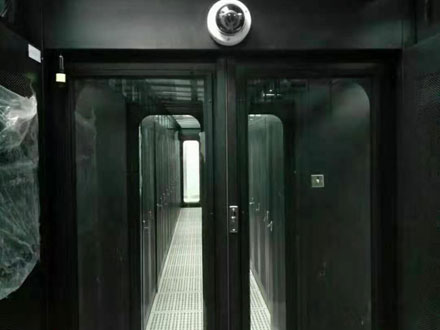 冷通道機柜